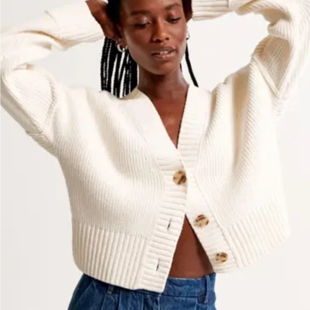 Abercrombie & Fitch Cream Chenille Button-Up Cardigan